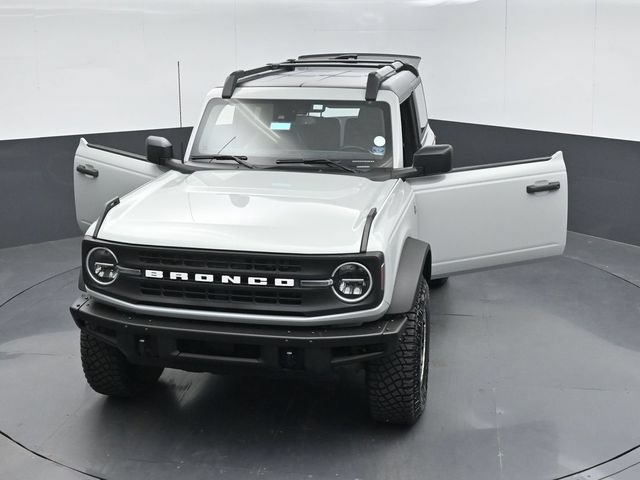 Certified 2021 Ford Bronco Black Diamond w/ Sasquatch Package AWD/4WD image 54