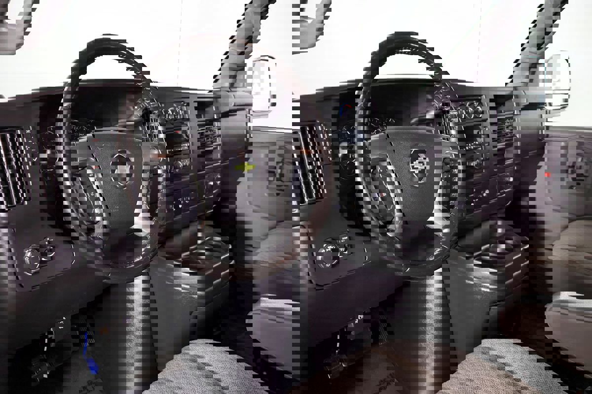 Used 2017 Chevrolet Express 2500 LS RWD image 22