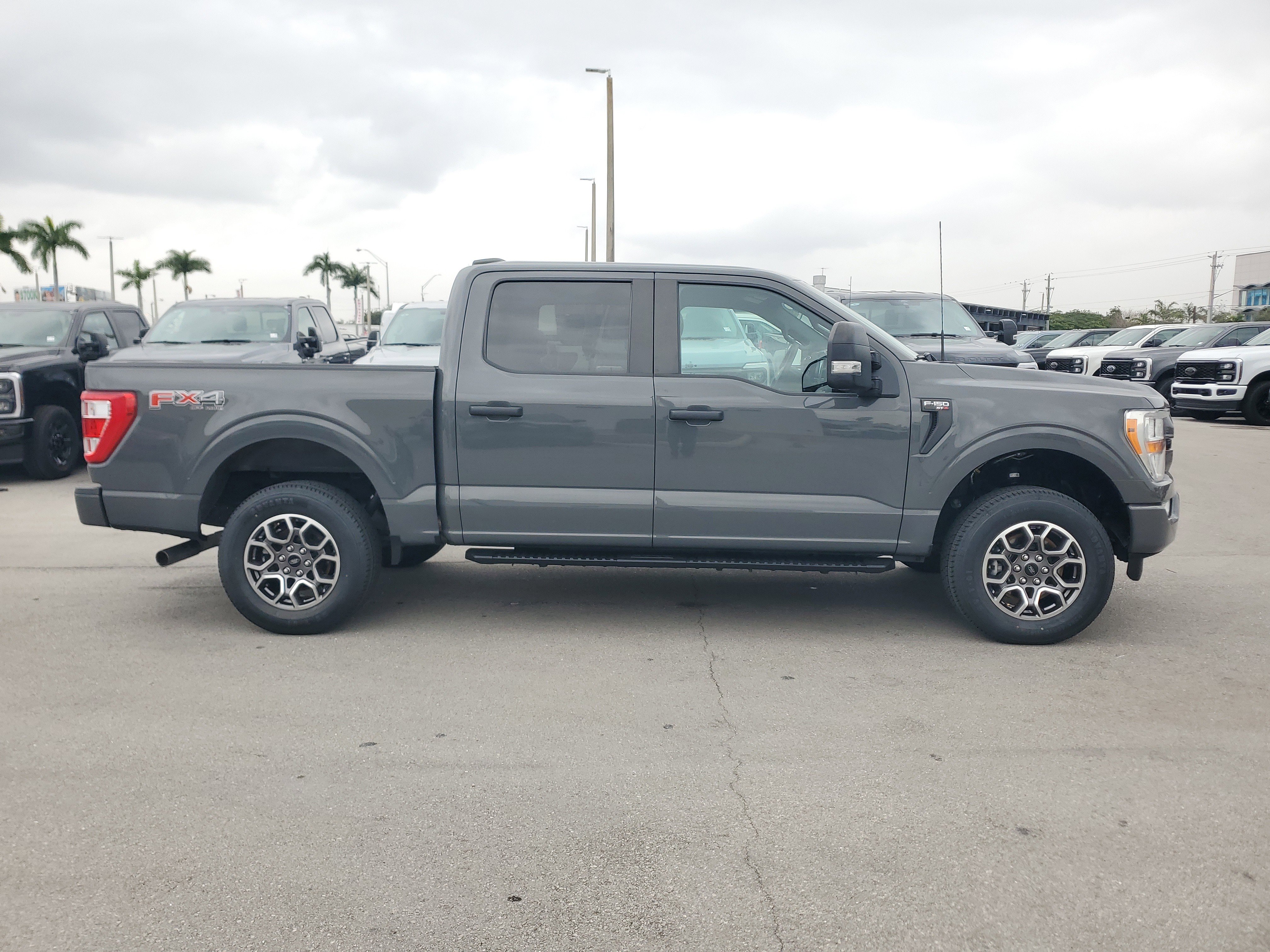 Used 2021 Ford F150 XL w/ STX Appearance Package image 4