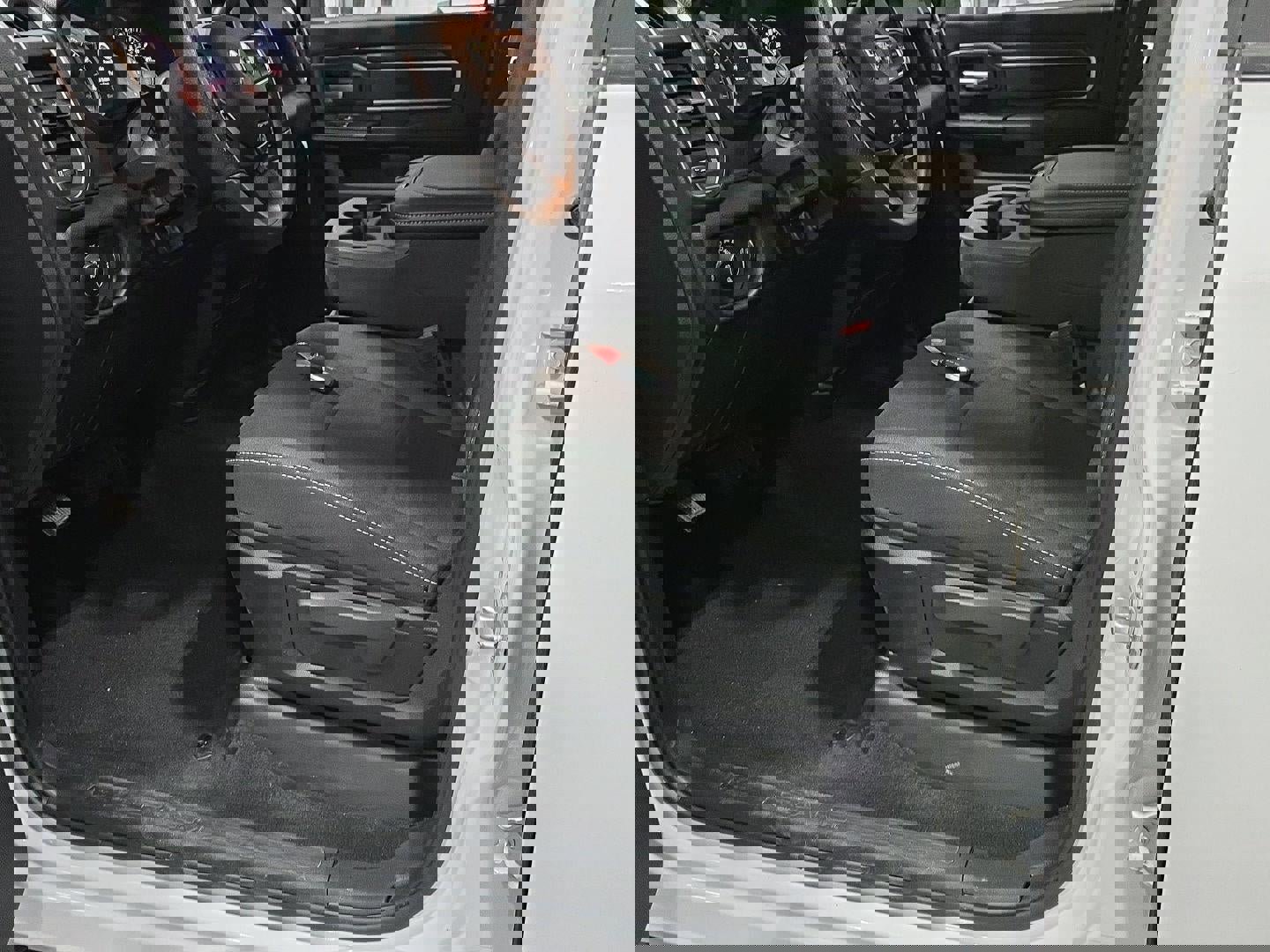 Used 2025 RAM 2500 Big Horn image 8