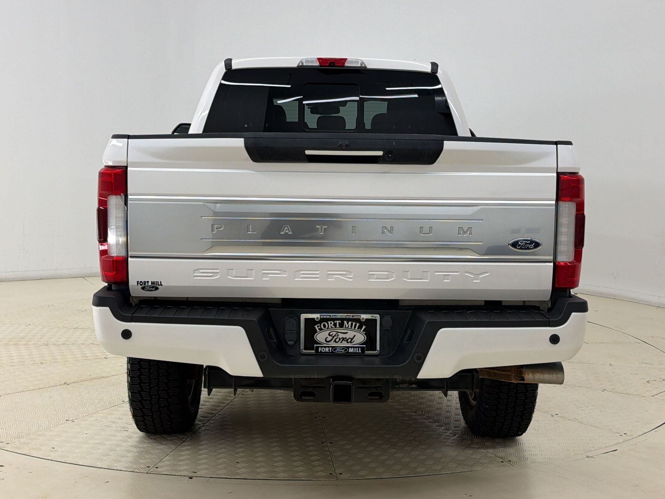 Used 2019 Ford F250 Platinum w/ Platinum Ultimate Package AWD/4WD image 10