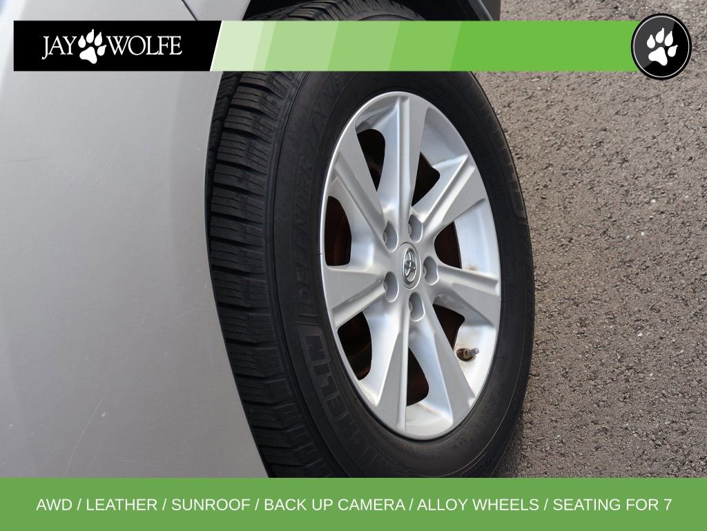 Used 2011 Toyota Highlander SE w/ Tow Pkg image 34