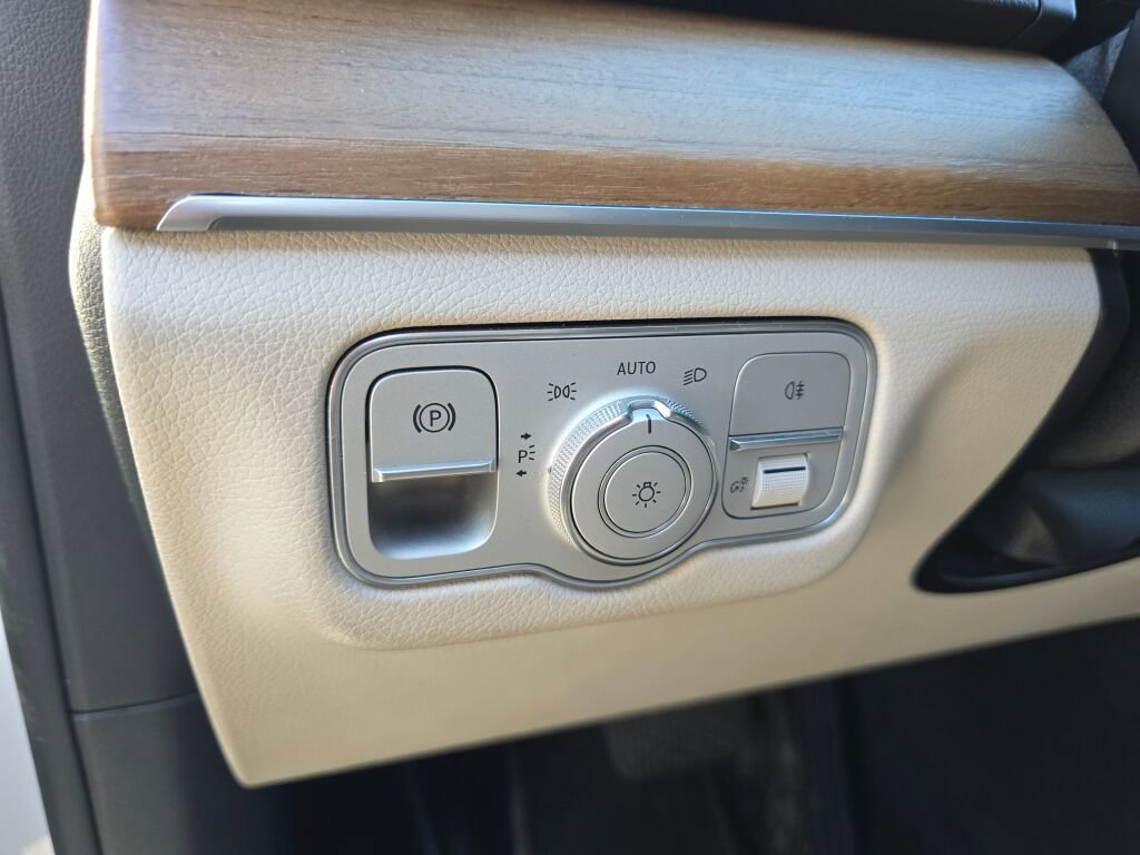 Used 2022 Mercedes-Benz GLE 350 4MATIC image 21