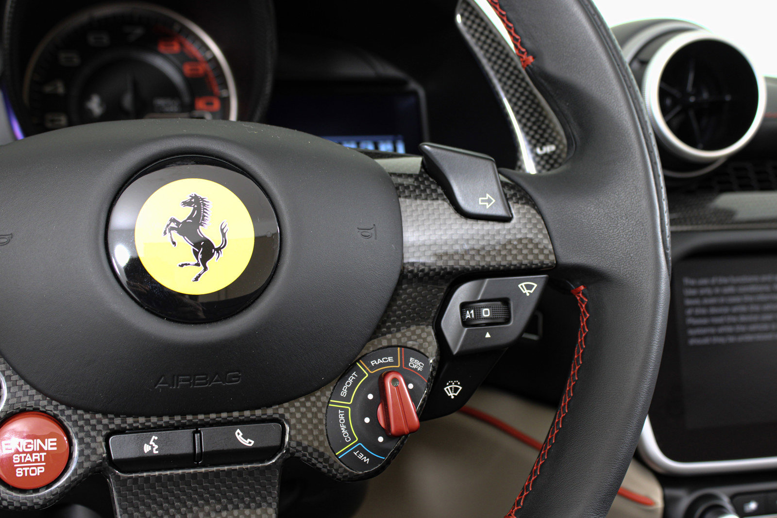 Used 2023 Ferrari Portofino M RWD image 40