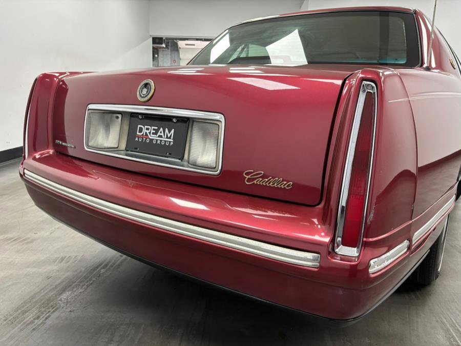 Used 1997 Cadillac De Ville Sedan w/ Comfort/Convenience Pkg image 16