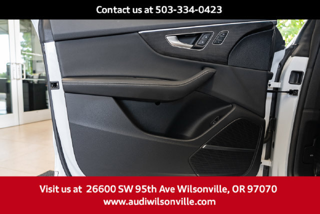 Used 2023 Audi Q8 Premium Plus w/ Premium Plus Package AWD/4WD image 23