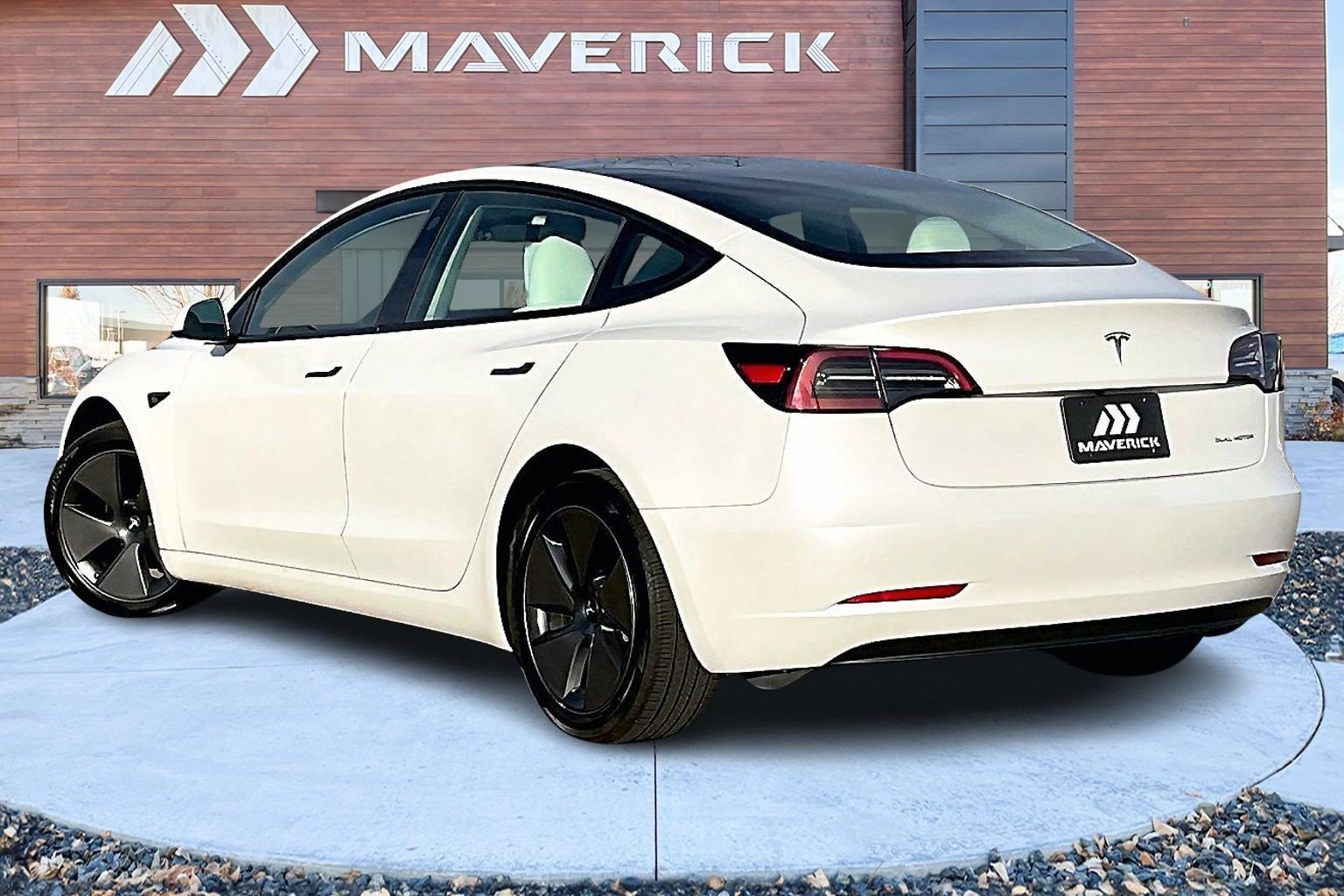 Used 2023 Tesla Model 3 Long Range image 4