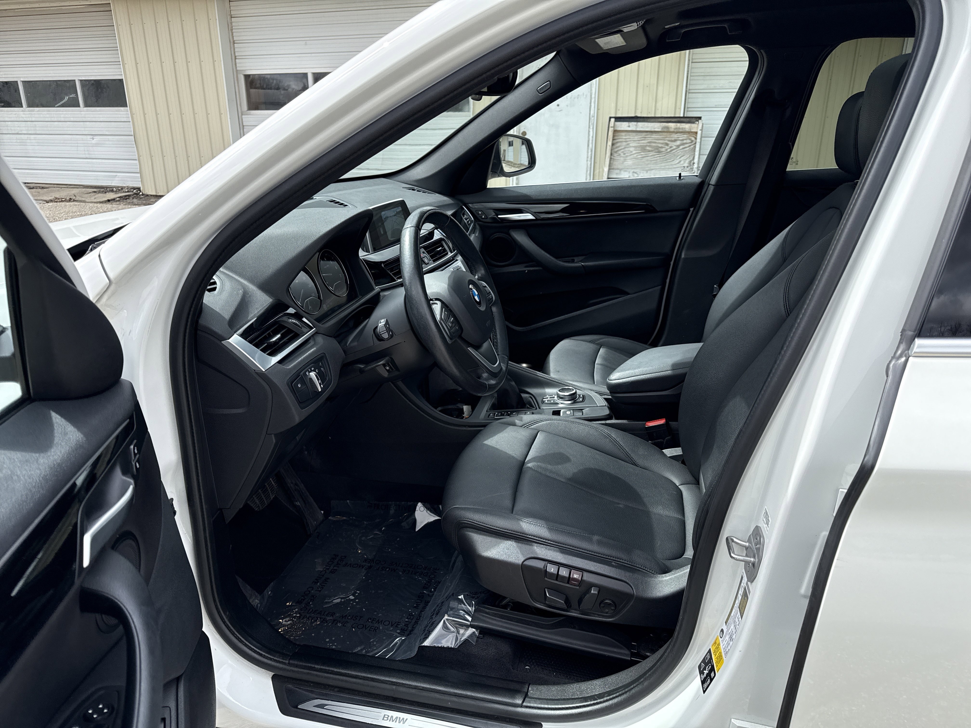 Used 2019 BMW X1 xDrive28i w/ Convenience Package image 15