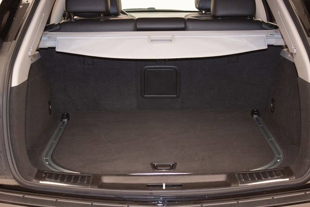 Used 2015 Cadillac SRX Luxury w/ Driver Awareness Package image 14