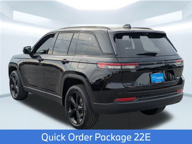 New 2025 Jeep Grand Cherokee Limited w/ Luxury Tech Group II AWD/4WD image 4