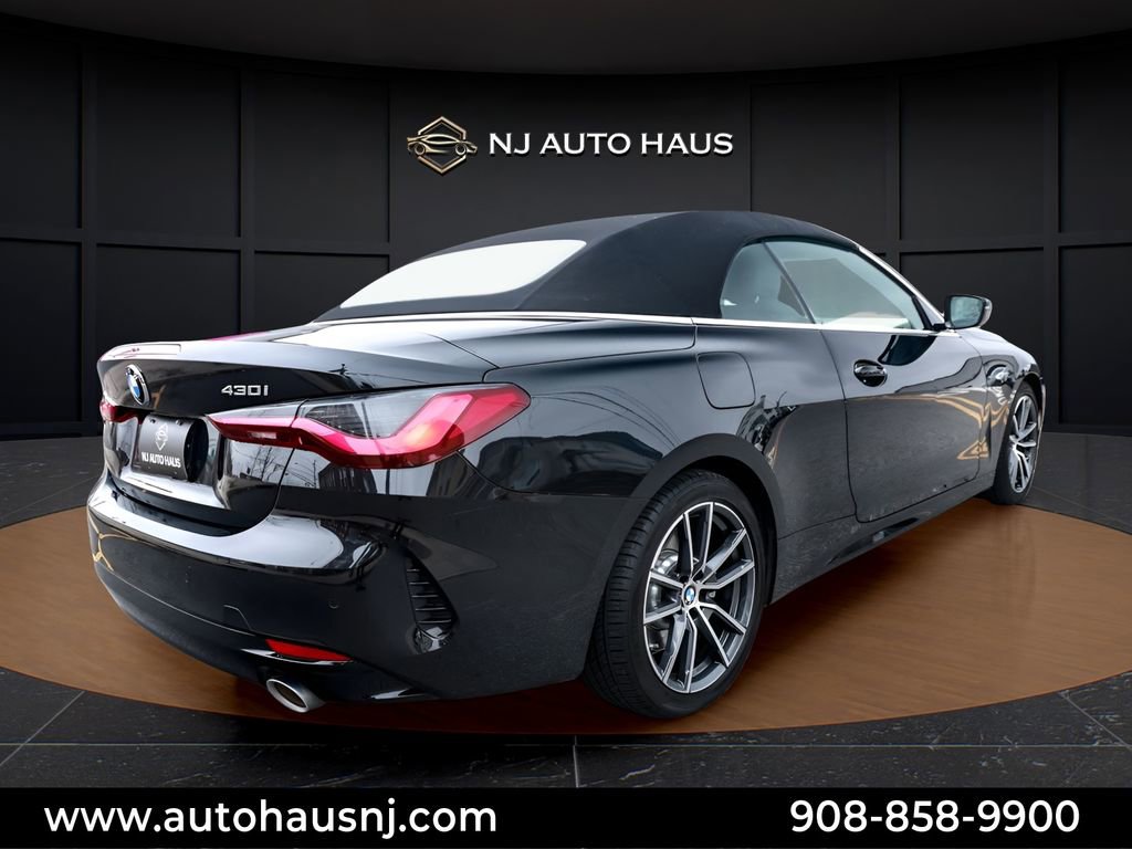 Used 2025 BMW 430i Convertible w/ Premium Package RWD image 13