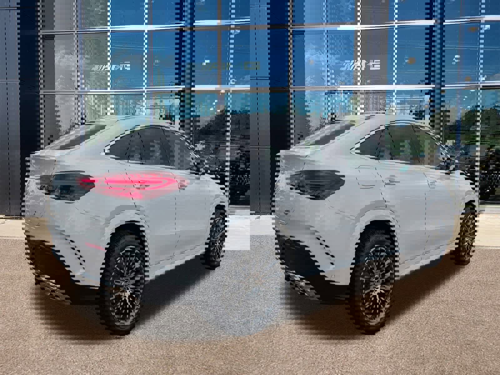 New 2026 Mercedes-Benz GLE 450 4MATIC Coupe image 5