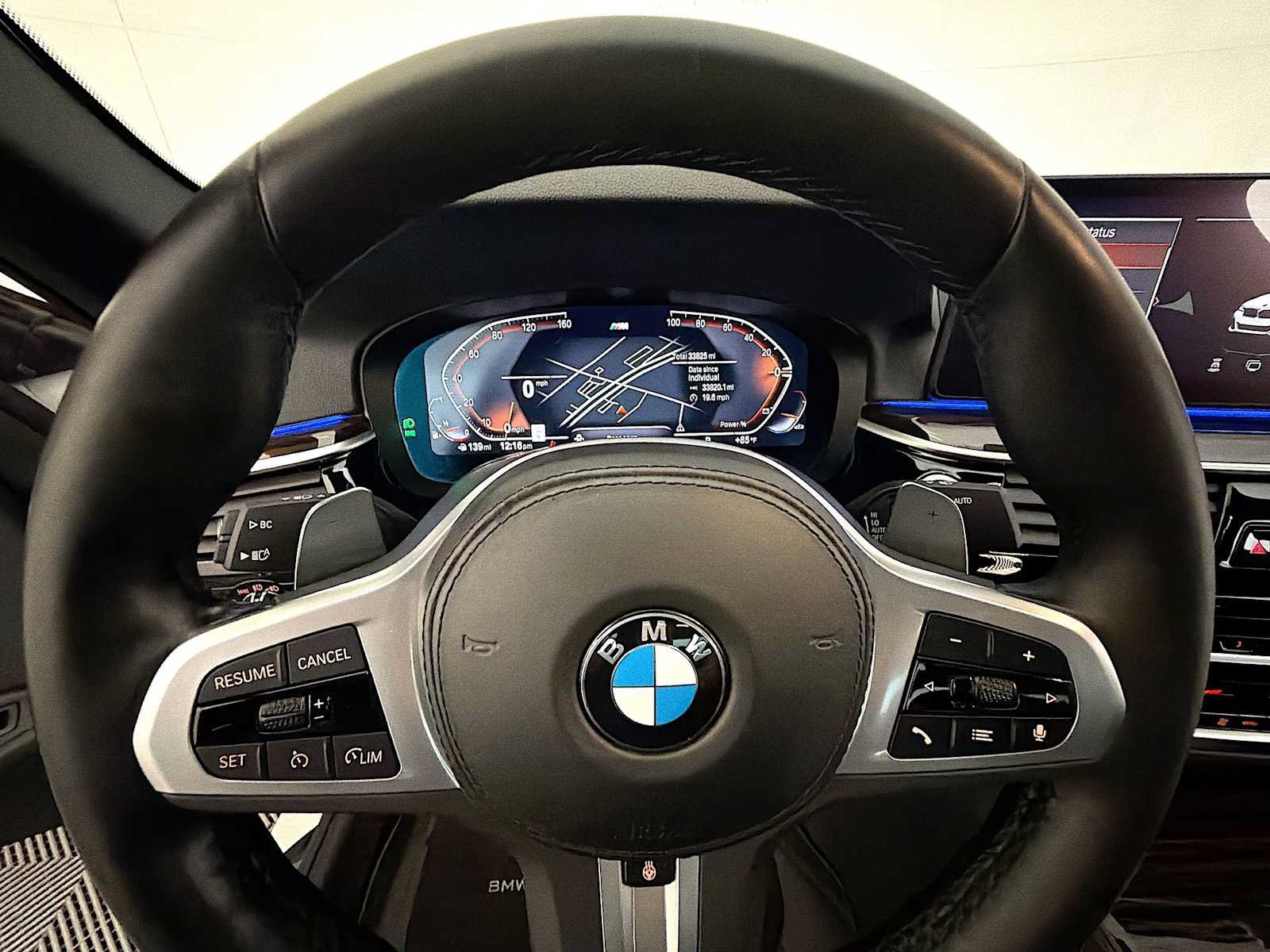 Used 2023 BMW 540i xDrive w/ M Sport Package AWD/4WD image 13