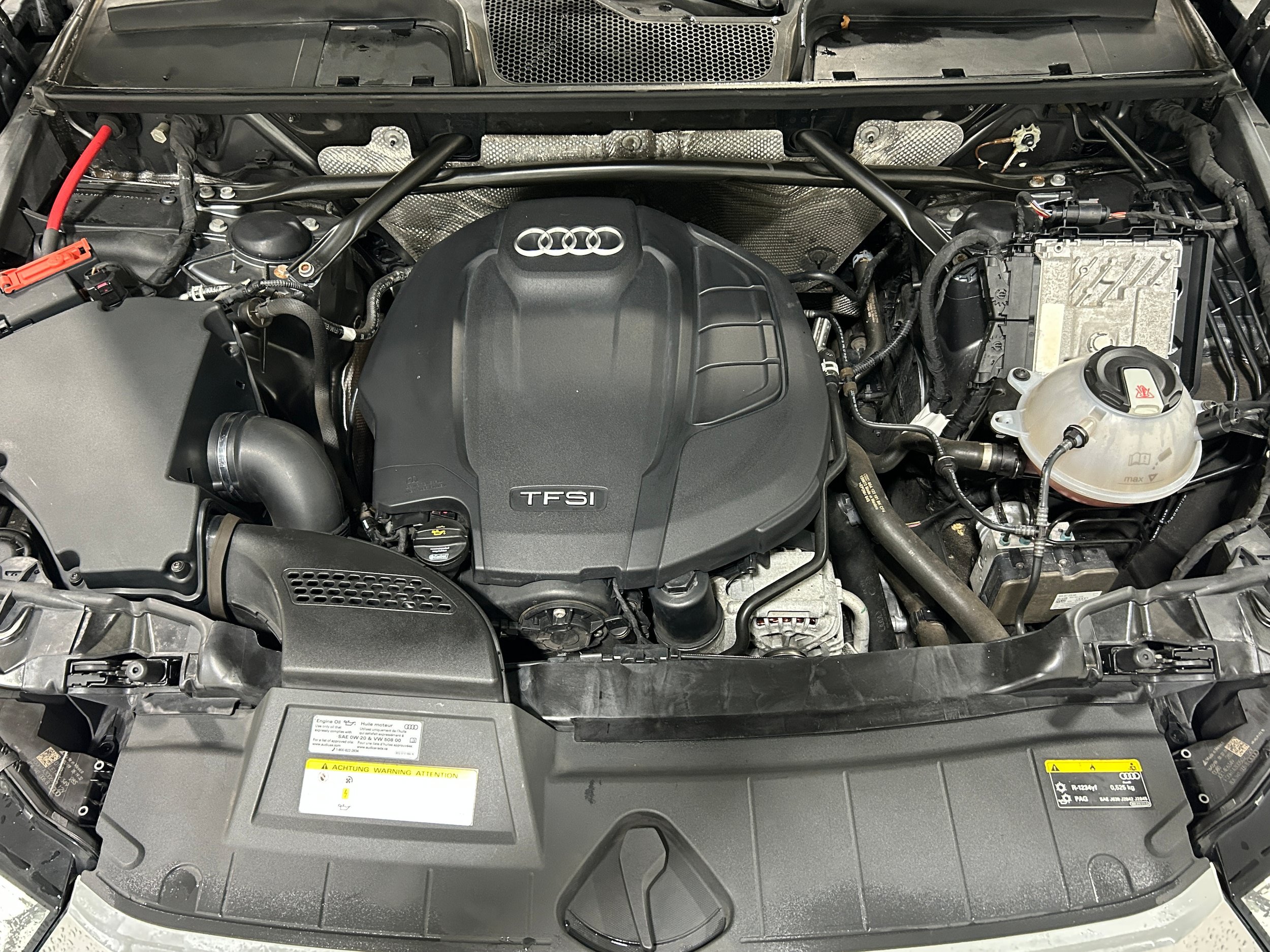 Used 2019 Audi Q5 2.0T Premium w/ Convenience Package AWD/4WD image 19