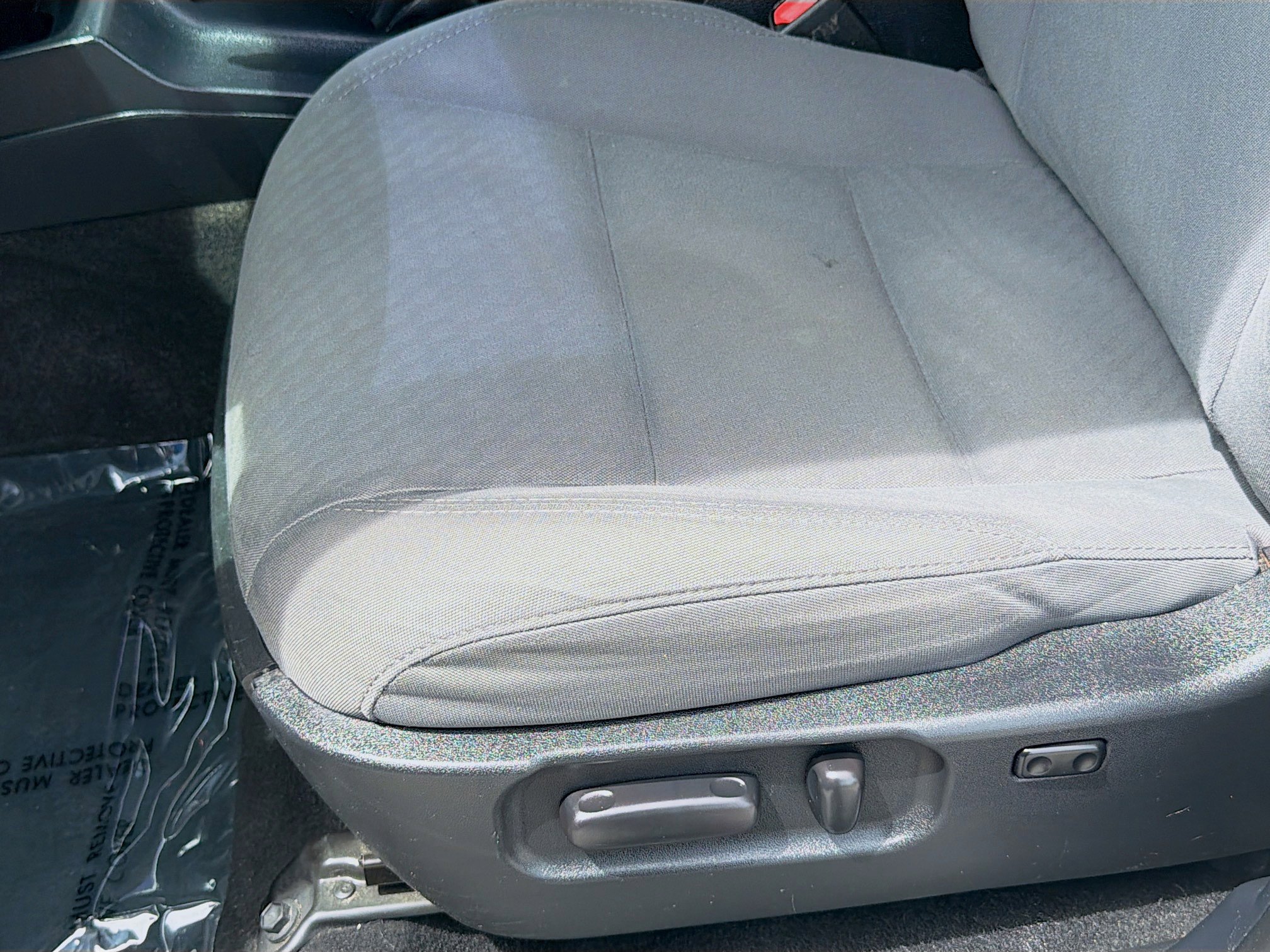 Used 2020 Toyota Tacoma SR5 image 18