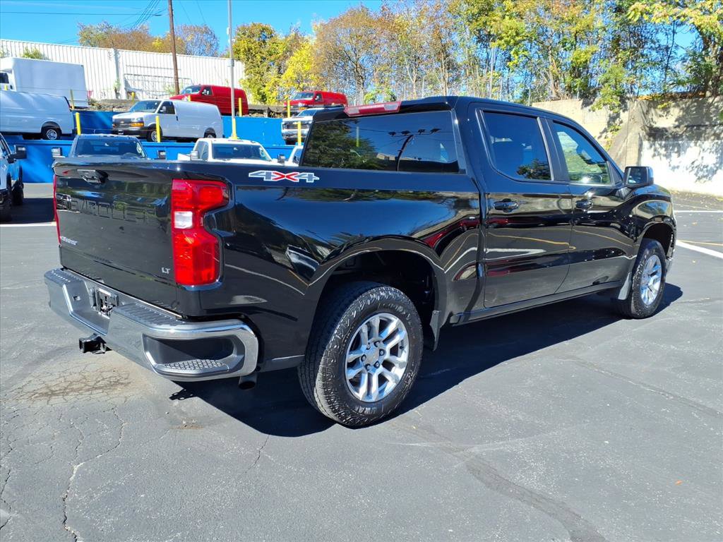 Used 2022 Chevrolet Silverado 1500 LT image 3
