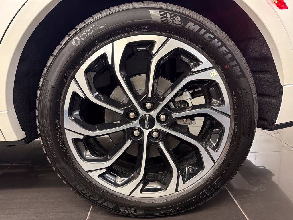 New 2026 Lincoln Nautilus Reserve AWD/4WD image 7