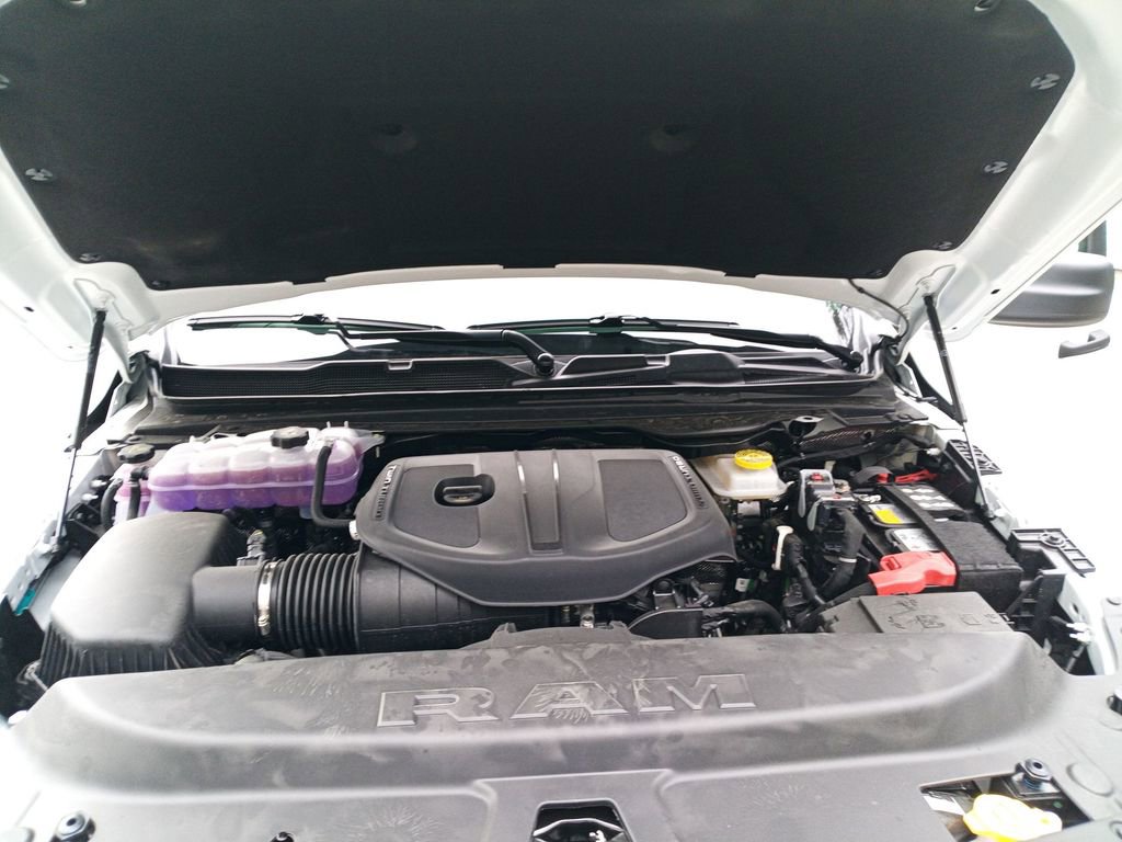 New 2026 RAM 1500 Classic Warlock AWD/4WD image 33