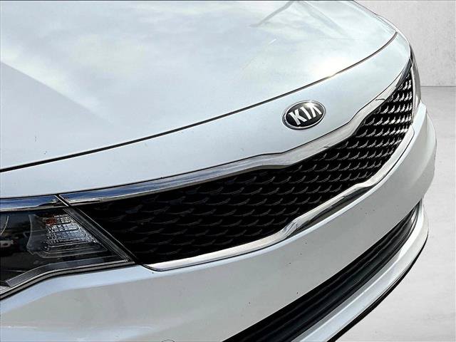 Used 2016 Kia Optima LX FWD image 27