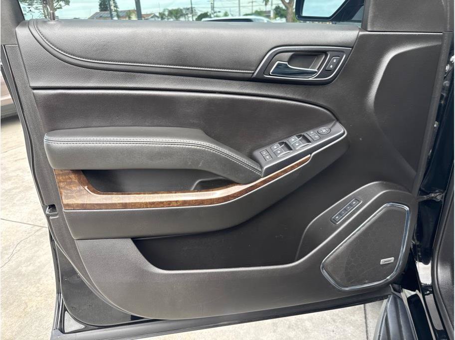 Used 2019 Chevrolet Tahoe LT RWD image 14