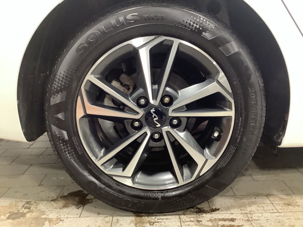 Used 2023 Kia Forte LXS image 25
