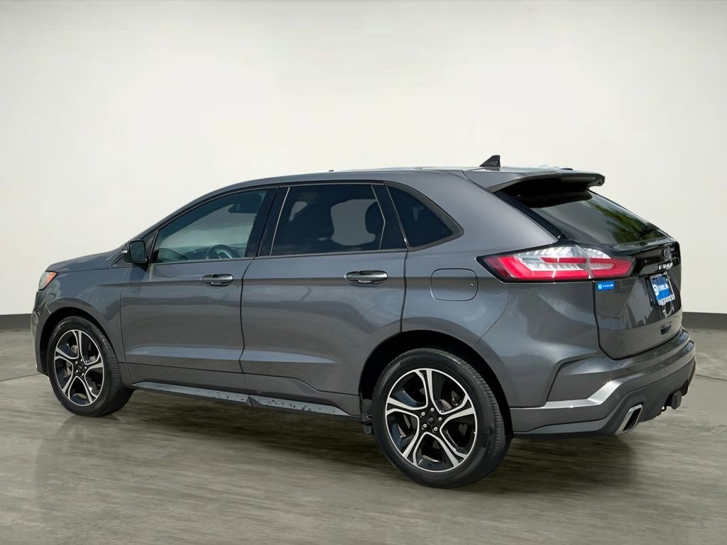 Certified 2022 Ford Edge ST image 3