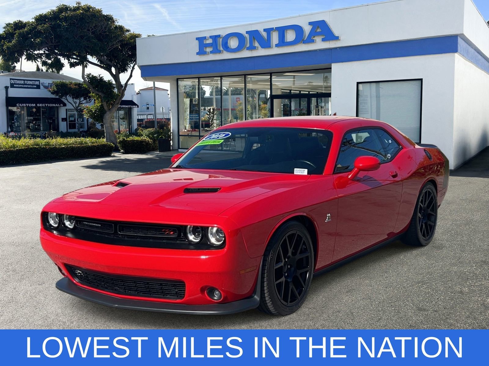 Used 2016 Dodge Challenger R/T Scat Pack w/ Leather Interior Group RWD image 1