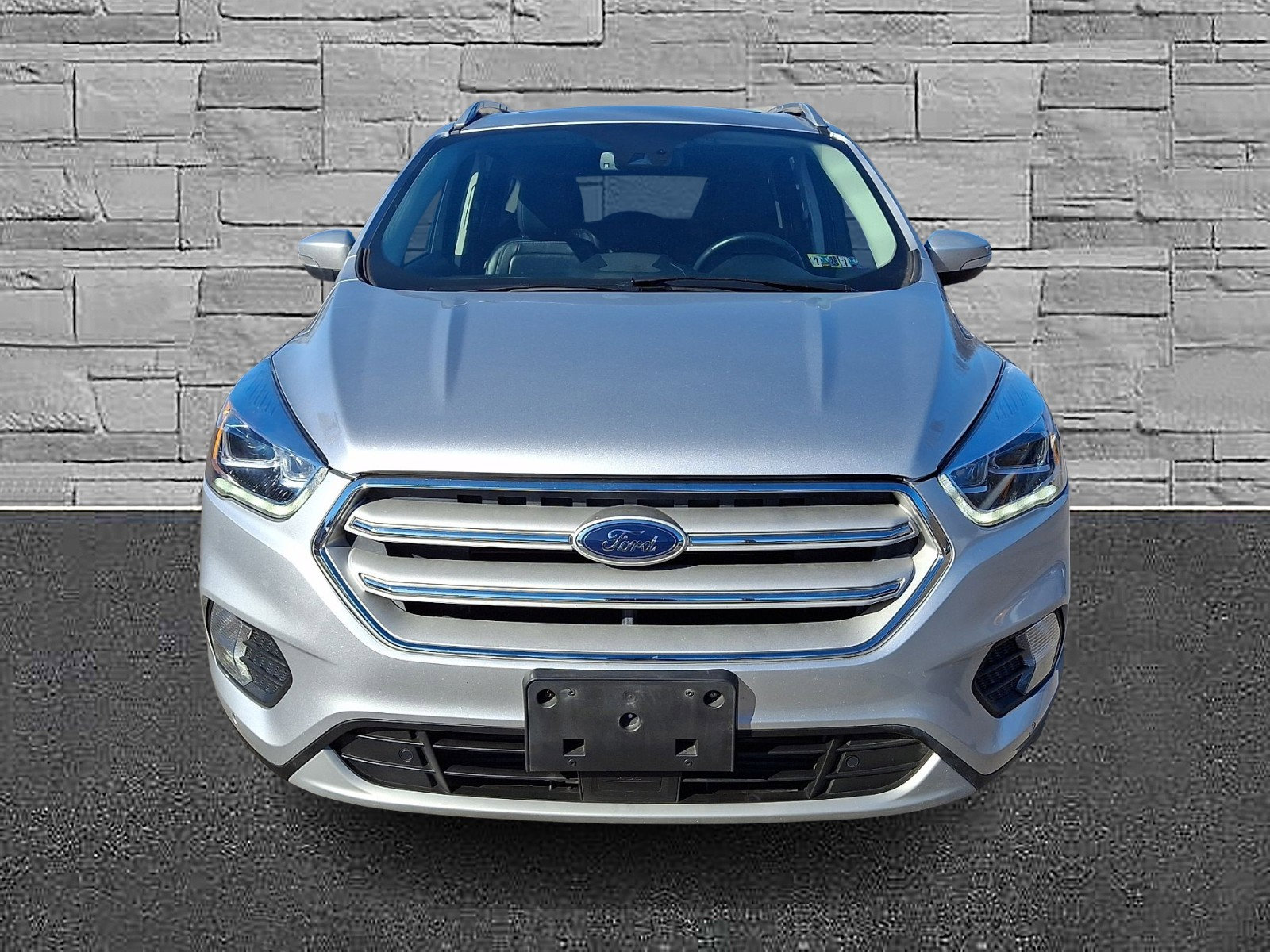 Certified 2019 Ford Escape Titanium image 3