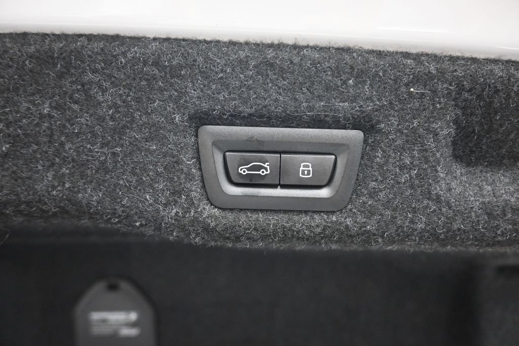 Used 2026 BMW 530i RWD image 55