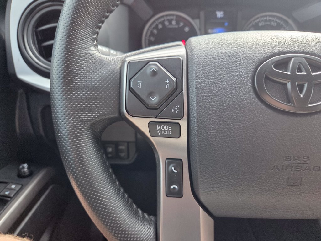 Used 2023 Toyota Tacoma SR5 RWD image 32