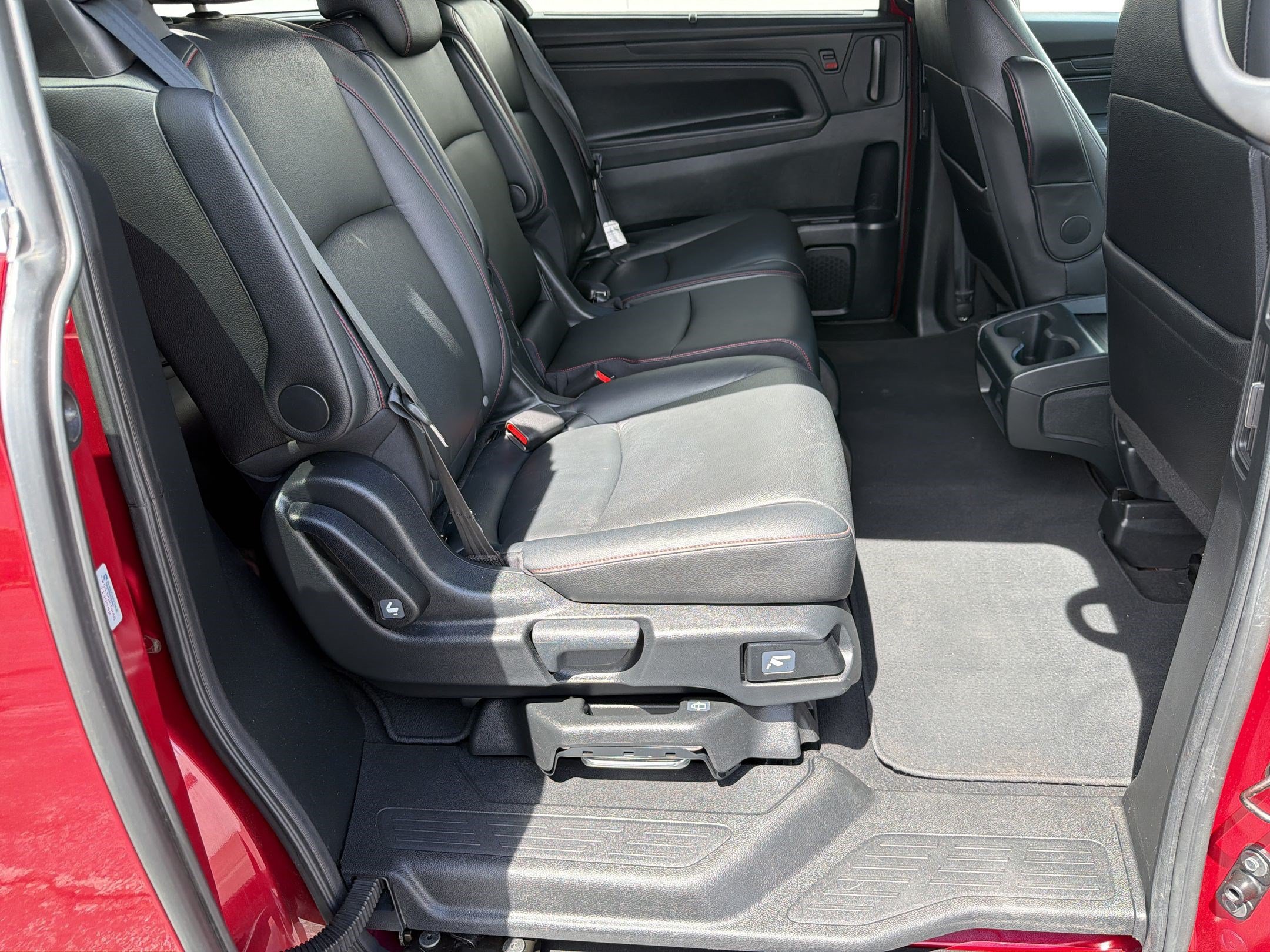 Used 2023 Honda Odyssey Sport image 27