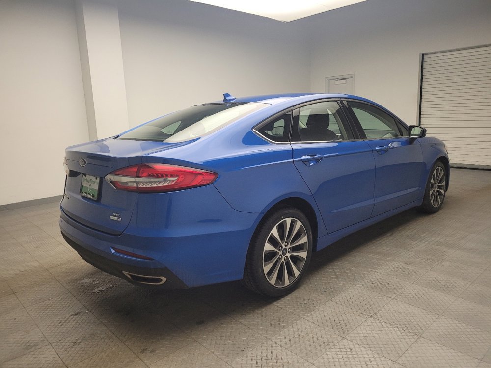 Used 2020 Ford Fusion SE image 10
