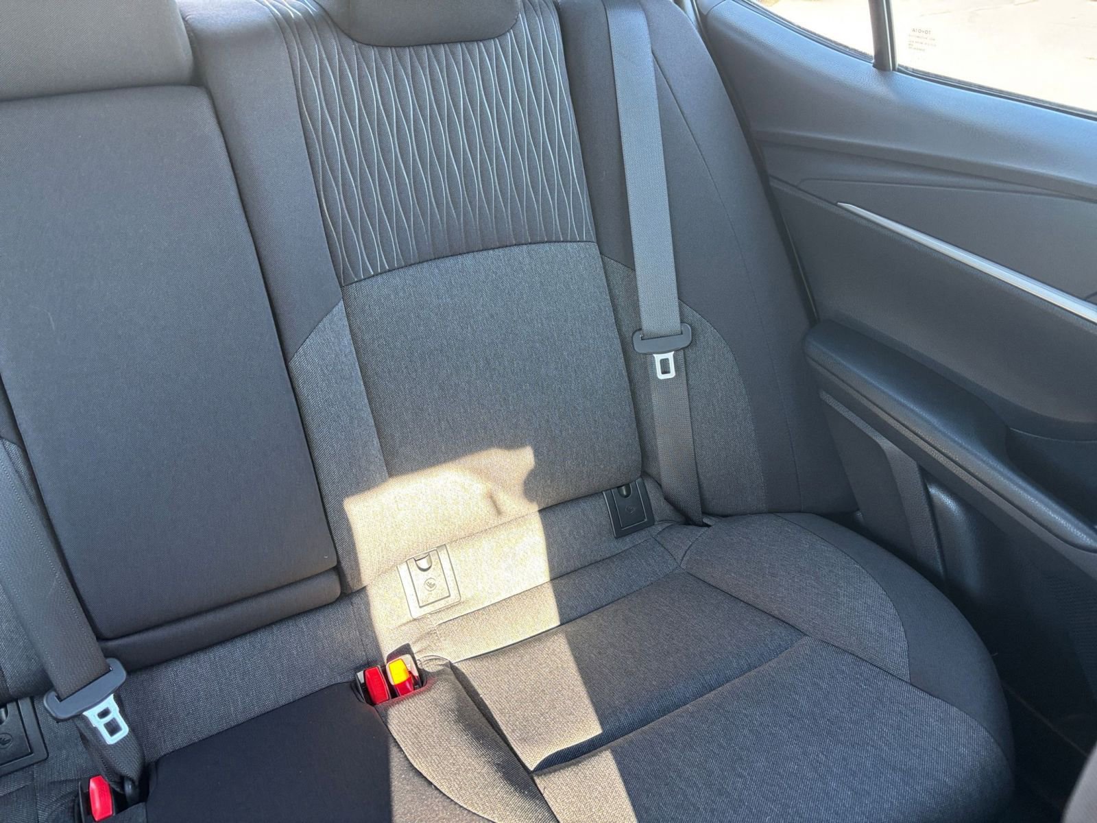 Used 2025 Toyota Camry LE image 33