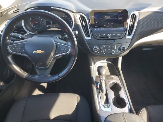 Certified 2022 Chevrolet Malibu LT FWD image 10