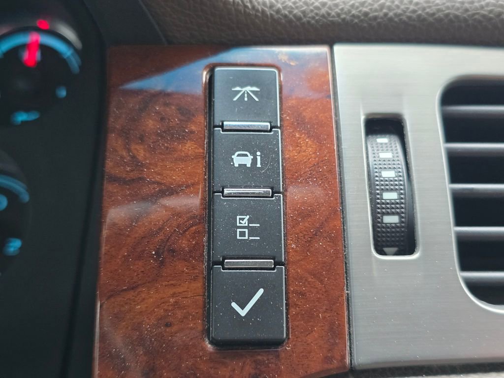 Used 2013 Chevrolet Silverado 2500 LTZ w/ LTZ Plus Package image 67