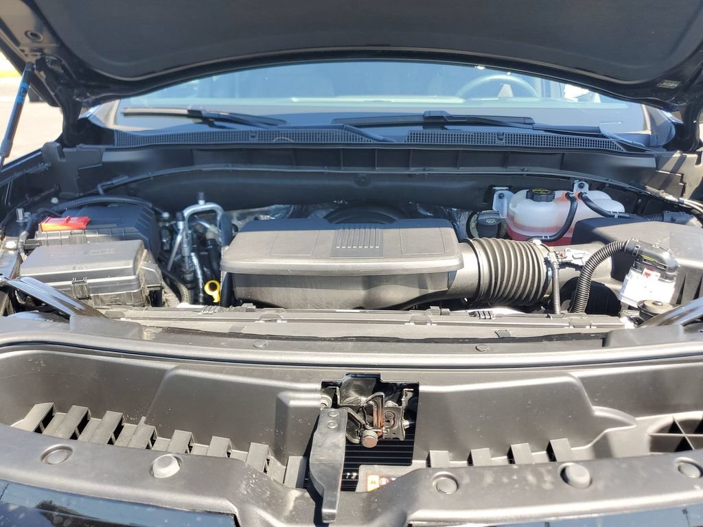 Used 2026 Chevrolet Tahoe LS RWD image 29
