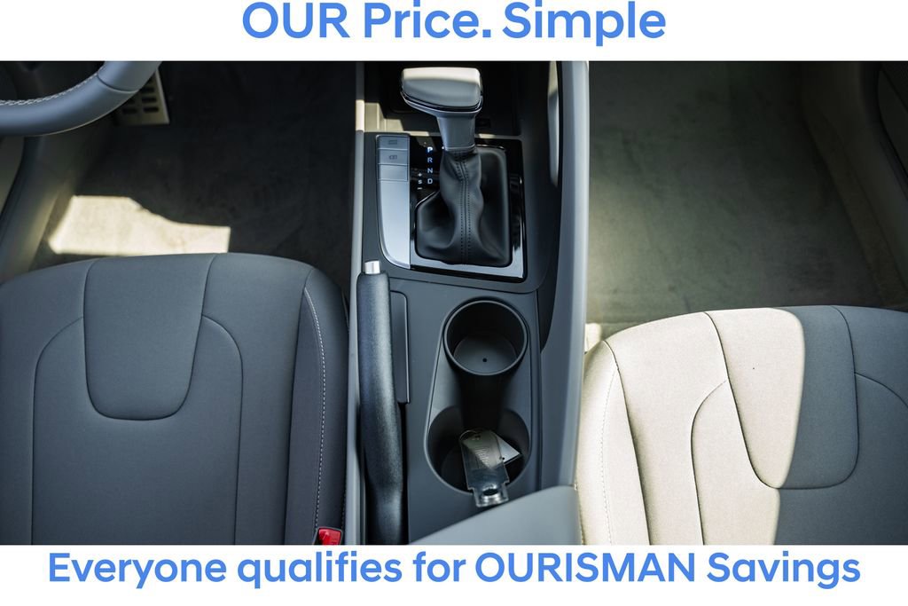 New 2025 Hyundai Elantra Sport image 24