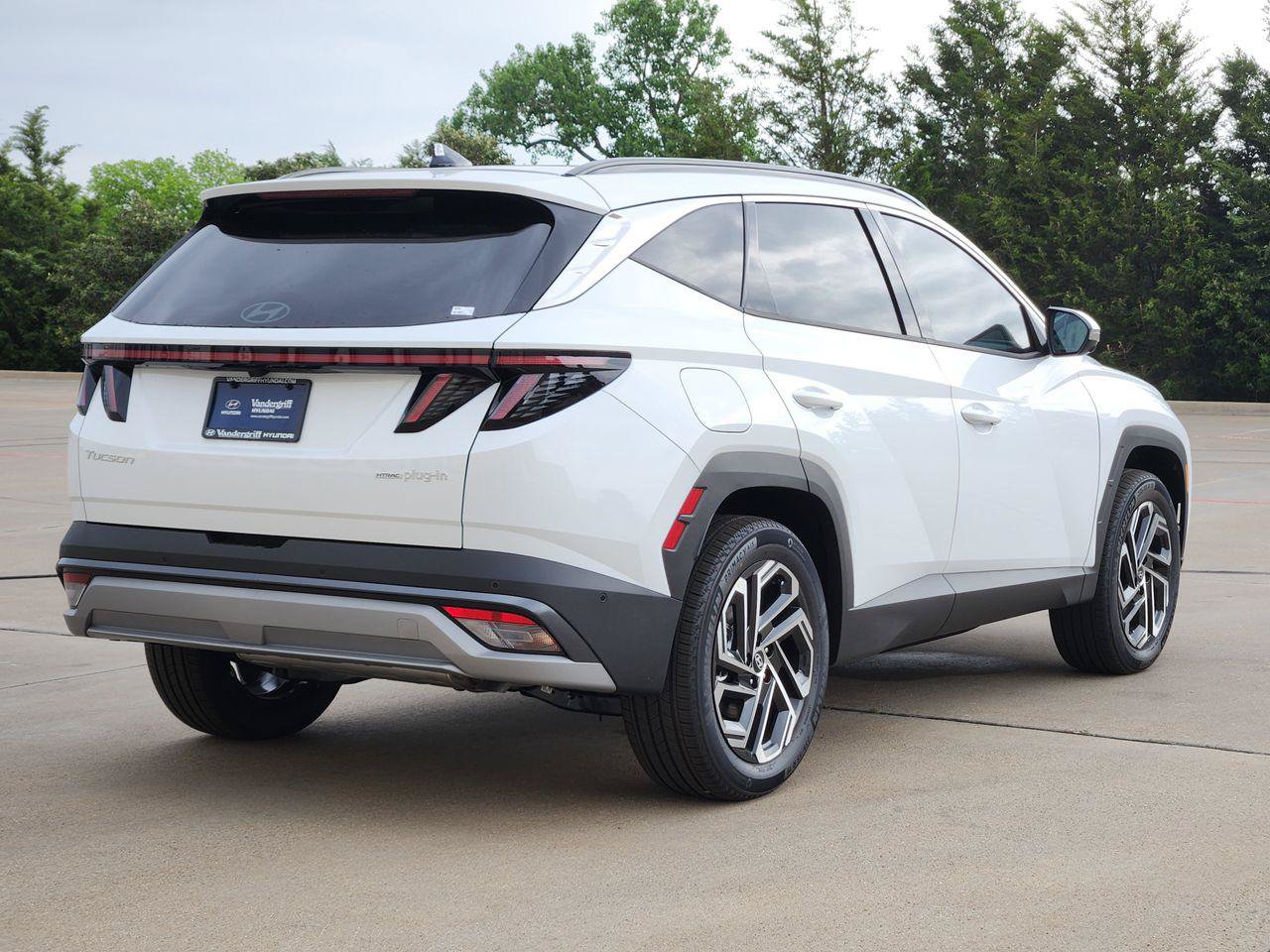 New 2026 Hyundai Tucson Limited AWD/4WD image 4