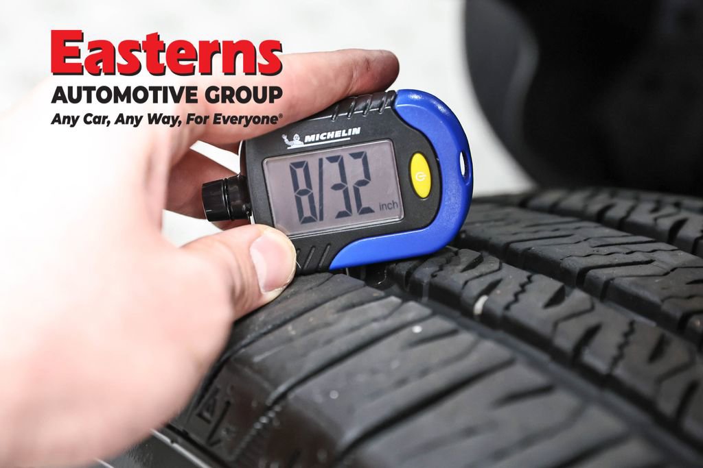Used 2025 Jeep Wrangler Unlimited Sahara AWD/4WD image 24