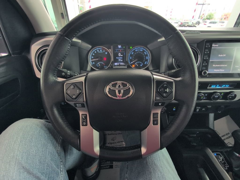 Used 2022 Toyota Tacoma SR5 w/ Technology Package RWD image 29