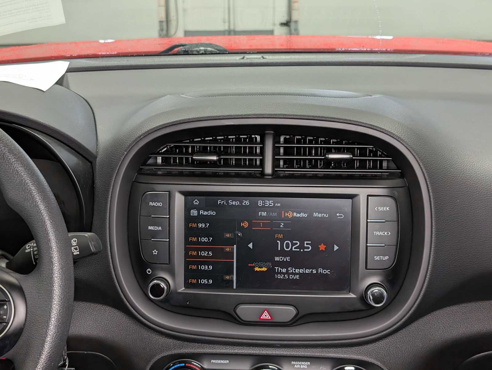 Certified 2023 Kia Soul LX w/ LX Technology Package image 17