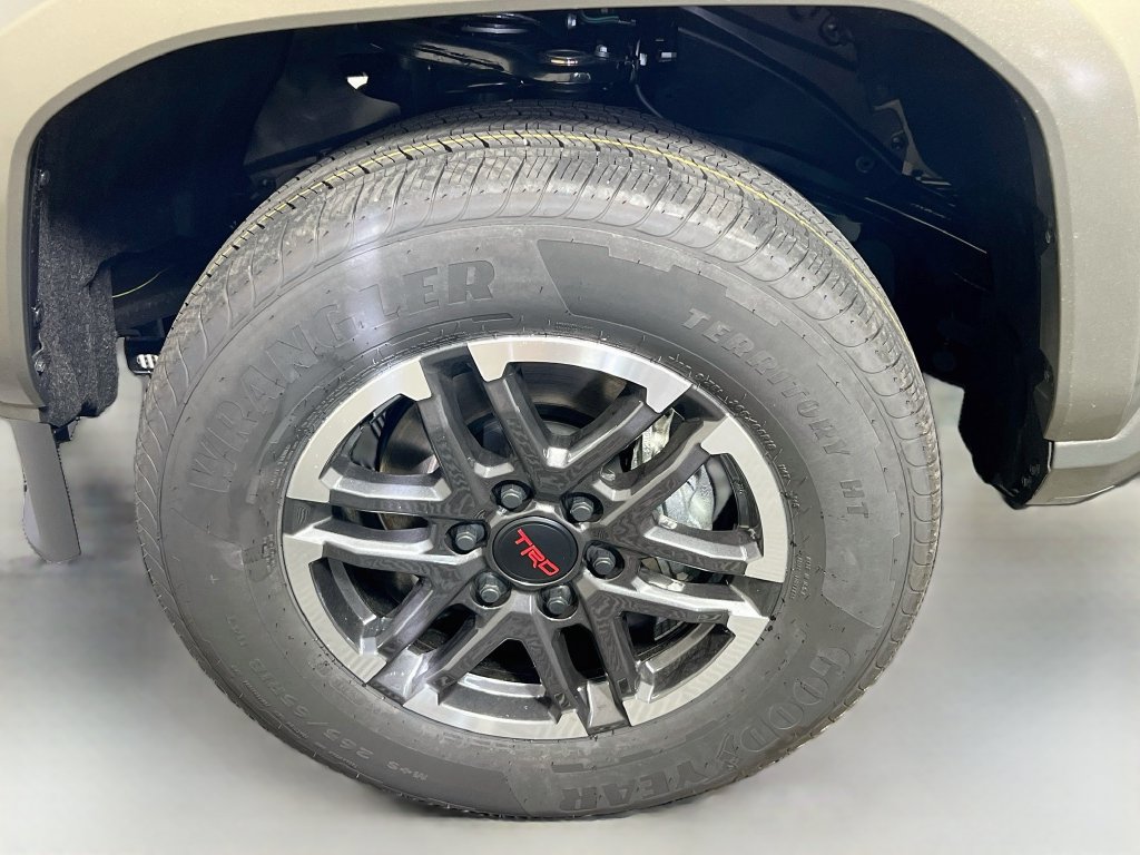 New 2026 Toyota Tacoma TRD Sport w/ TRD Sport Upgrade Package RWD image 13