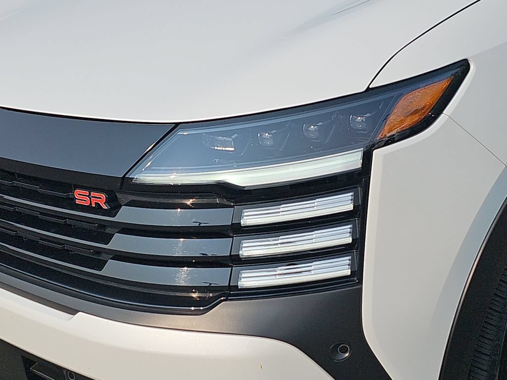 Used 2026 Nissan Kicks SR FWD image 30