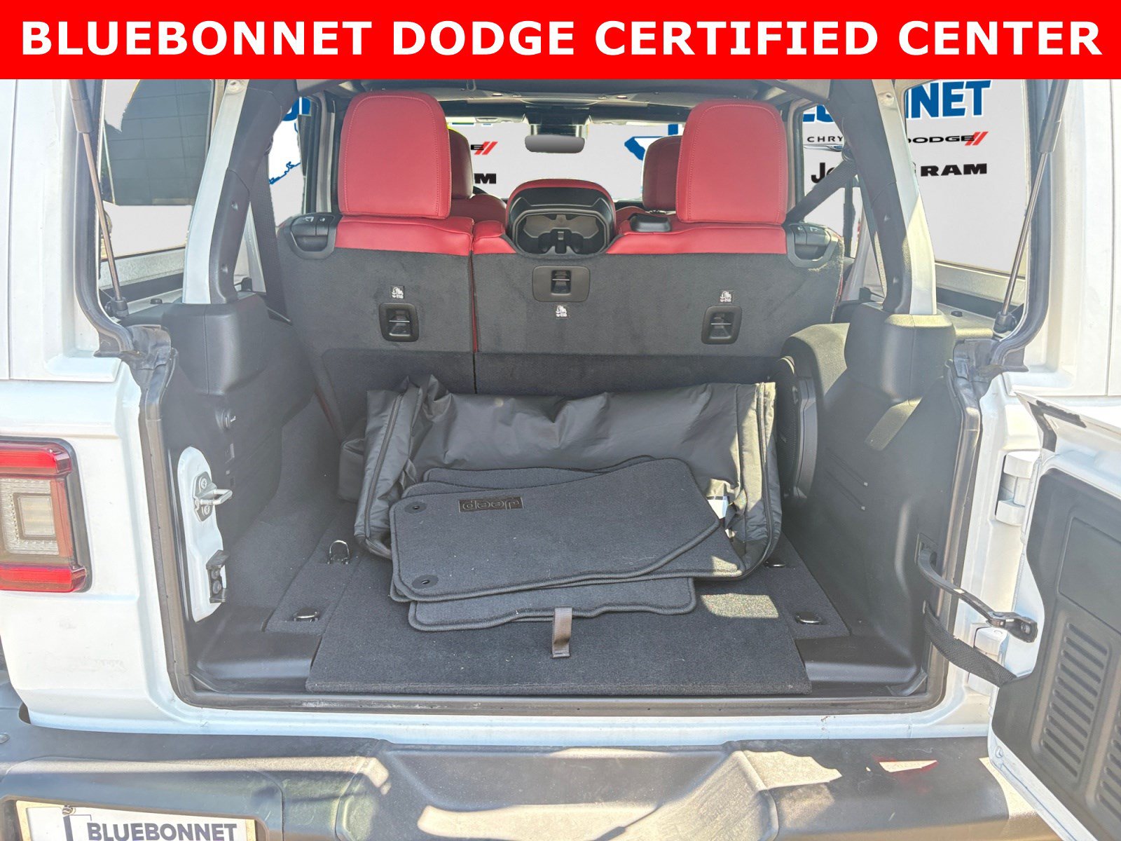 Used 2024 Jeep Wrangler Unlimited Rubicon 392 AWD/4WD image 22