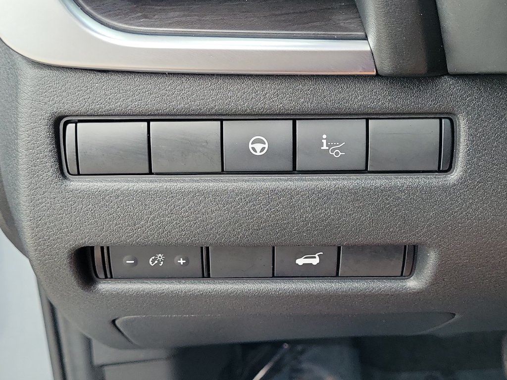 Used 2022 Nissan Rogue Platinum w/ Head-Up Display Package FWD image 28