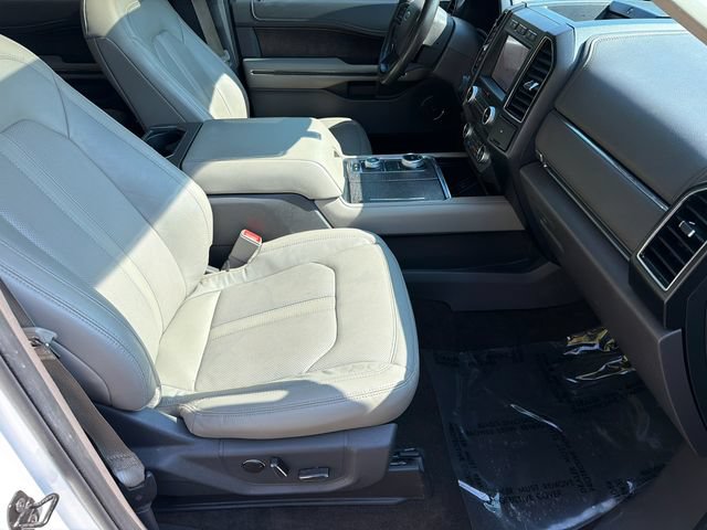 Used 2020 Ford Expedition Max Limited w/ Special Edition Package AWD/4WD image 15
