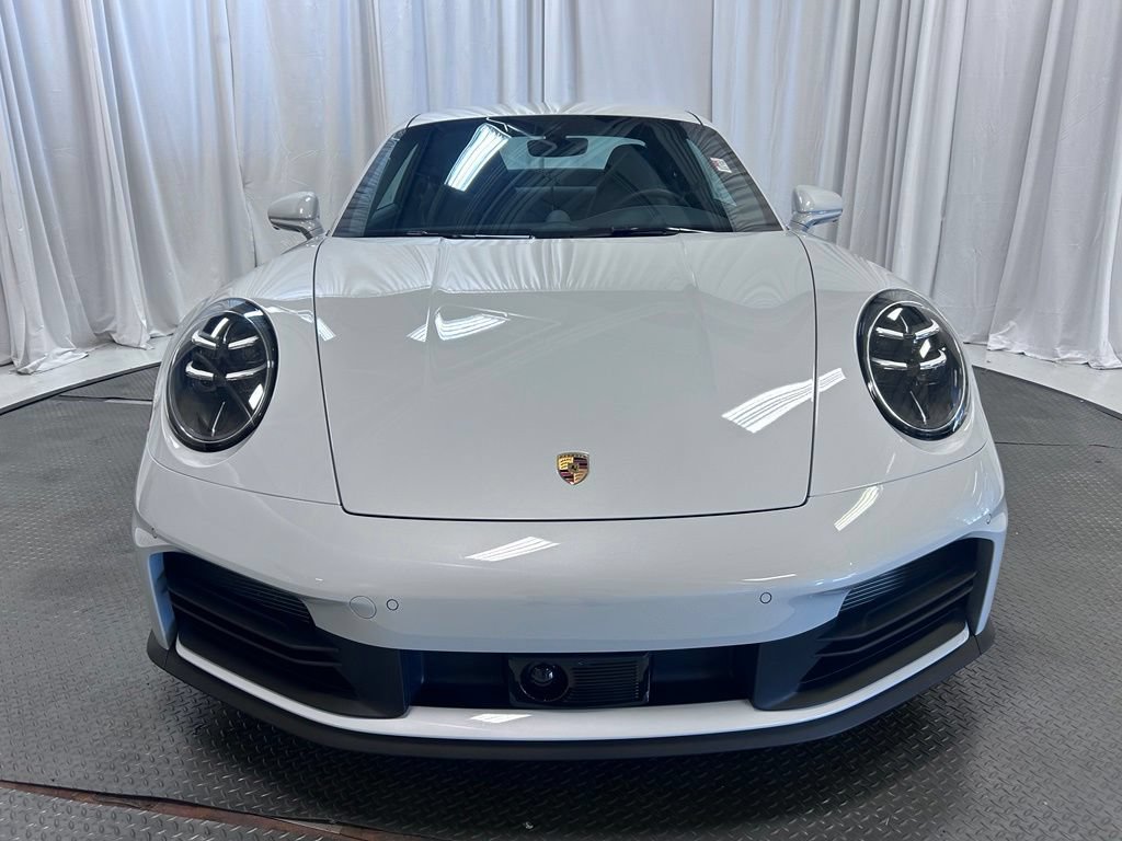 Certified 2025 Porsche 911 Carrera RWD image 31