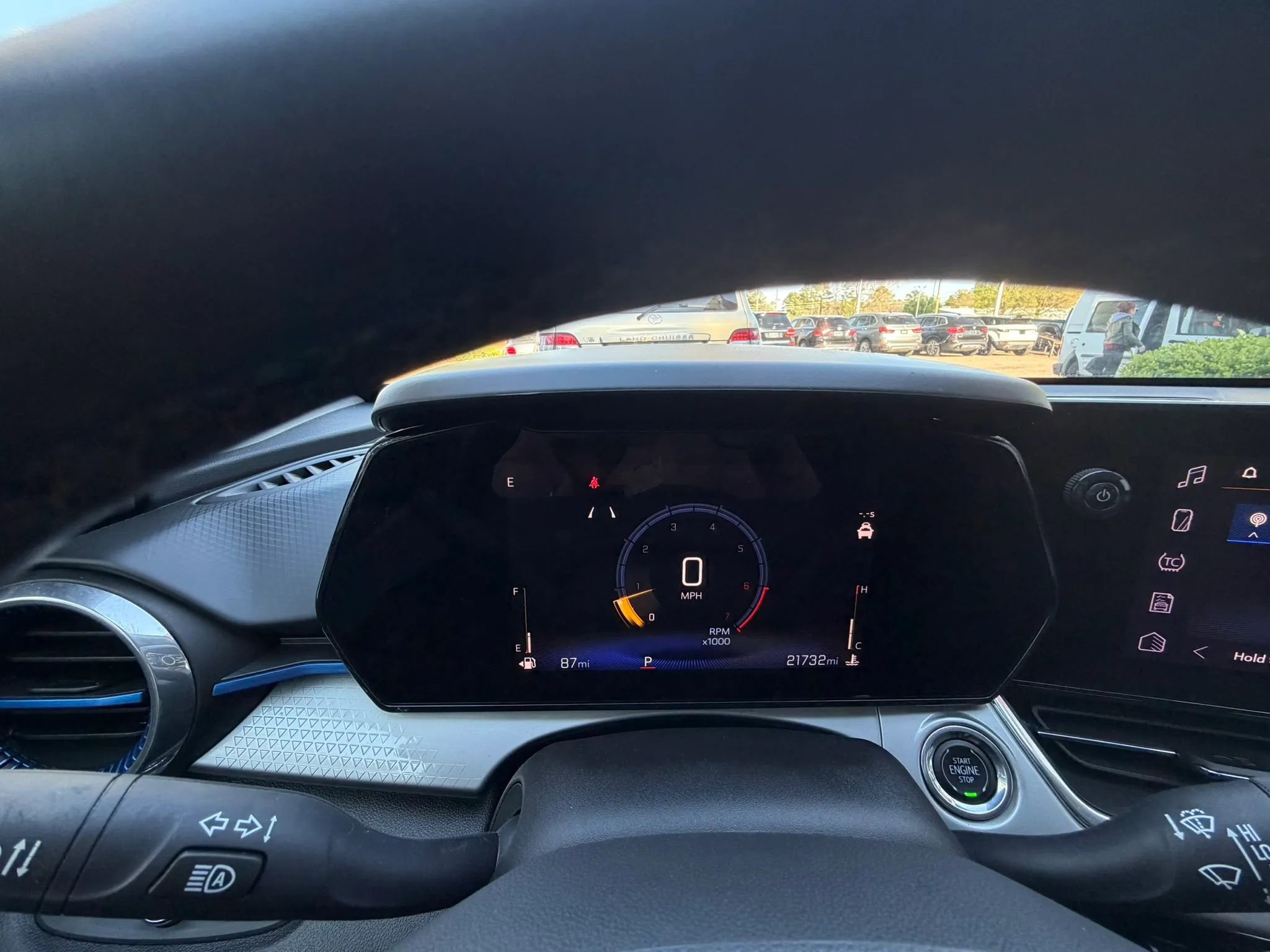 Used 2025 Chevrolet Trax LT w/ Driver Confidence Package image 20