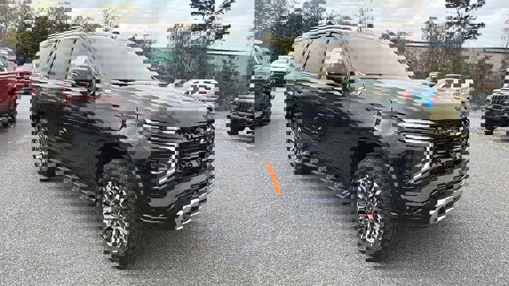 New 2026 Chevrolet Tahoe Z71 w/ Comfort Package image 3