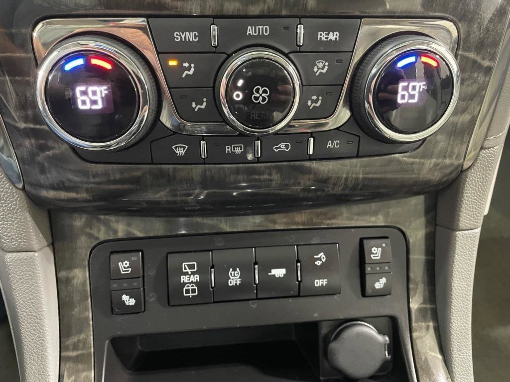 Used 2014 Buick Enclave Premium image 37